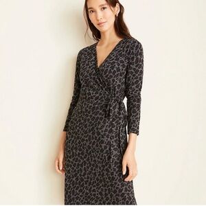 Ann Taylor Women Gray Animal Print Wrap Long Sleeve dress Medium Petite NWT